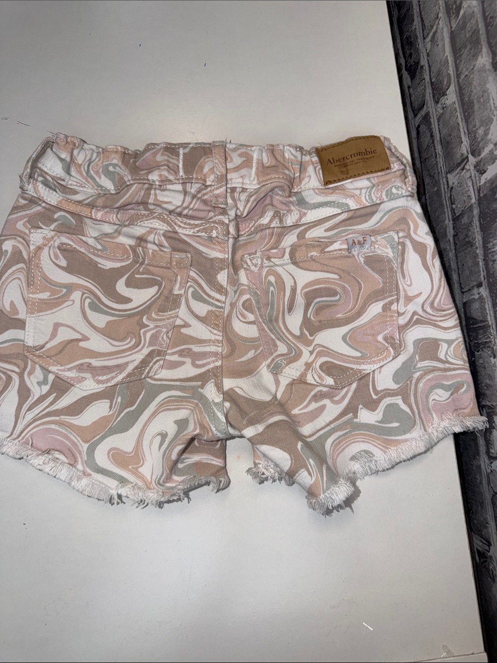 Abercrombie Kids Swirl Print Frayed Hem Jean Shorts - Pink, Tan, White